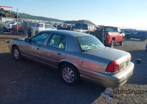 2006 Ford Crown Victoria Lx/Lx Sport from USA, damaged, VIN 2FAFP74W66X123119